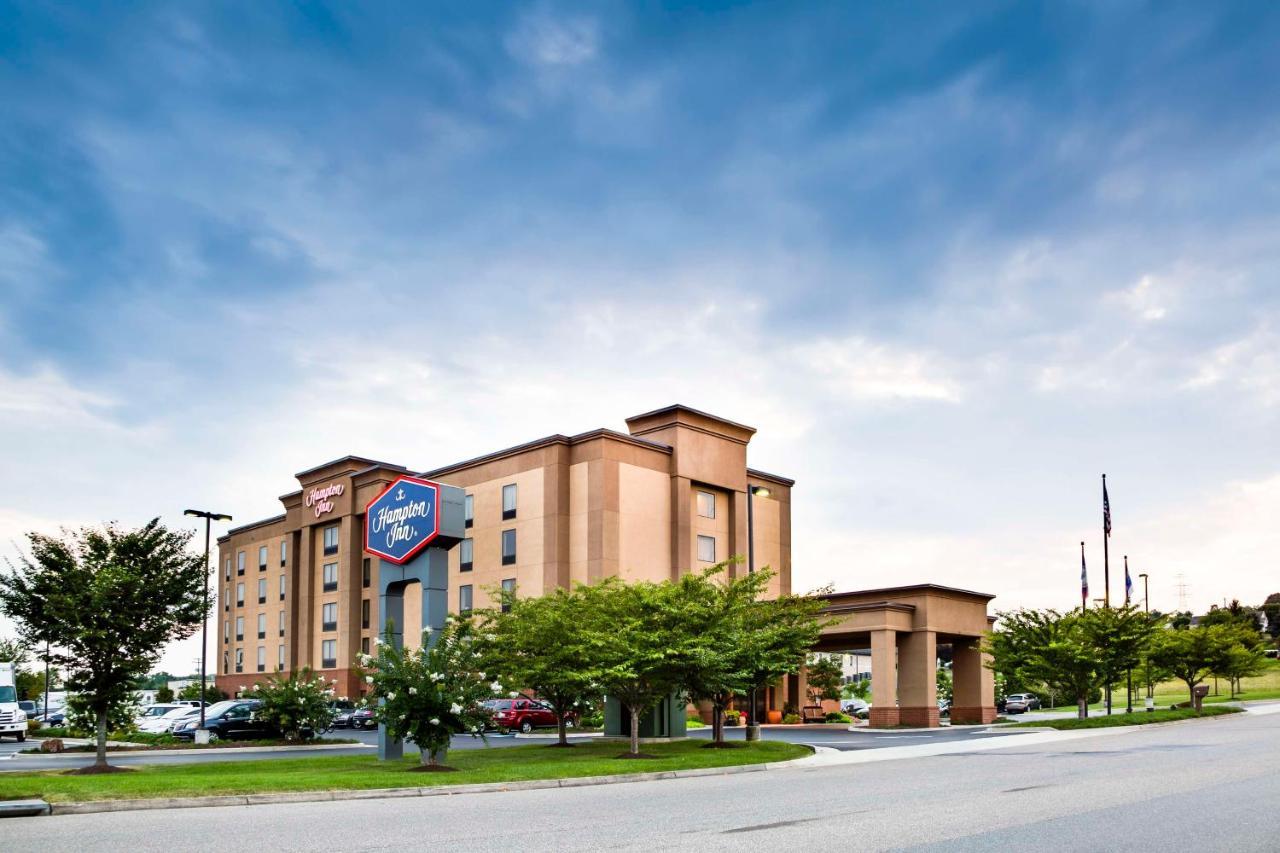 Hampton Inn Harrisonburg South Екстер'єр фото